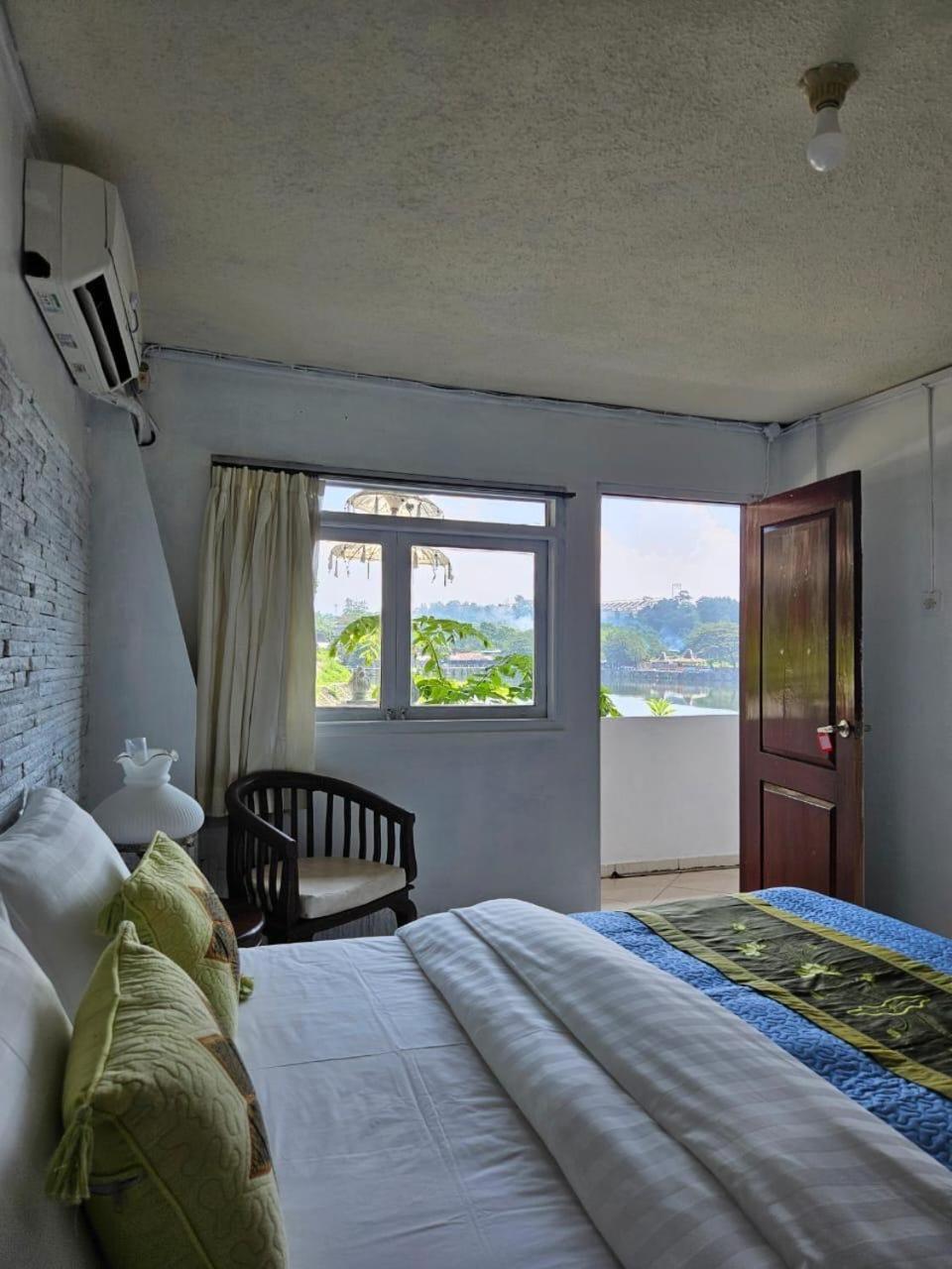 Omah Kenangan At Seven Trumpets Resort Maguwo Экстерьер фото